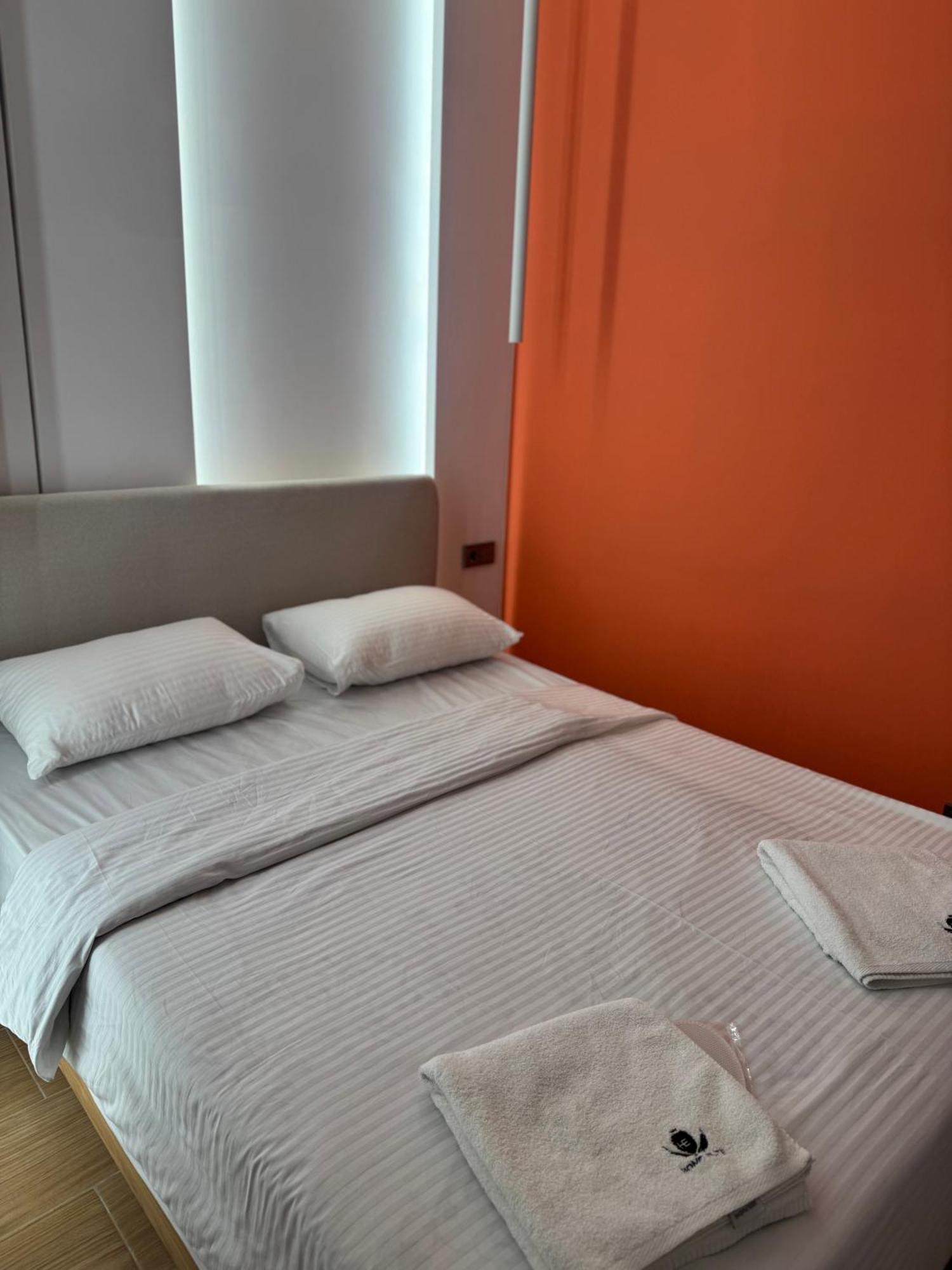 Aygestan Plaza Lejlighedshotel Jerevan Eksteriør billede